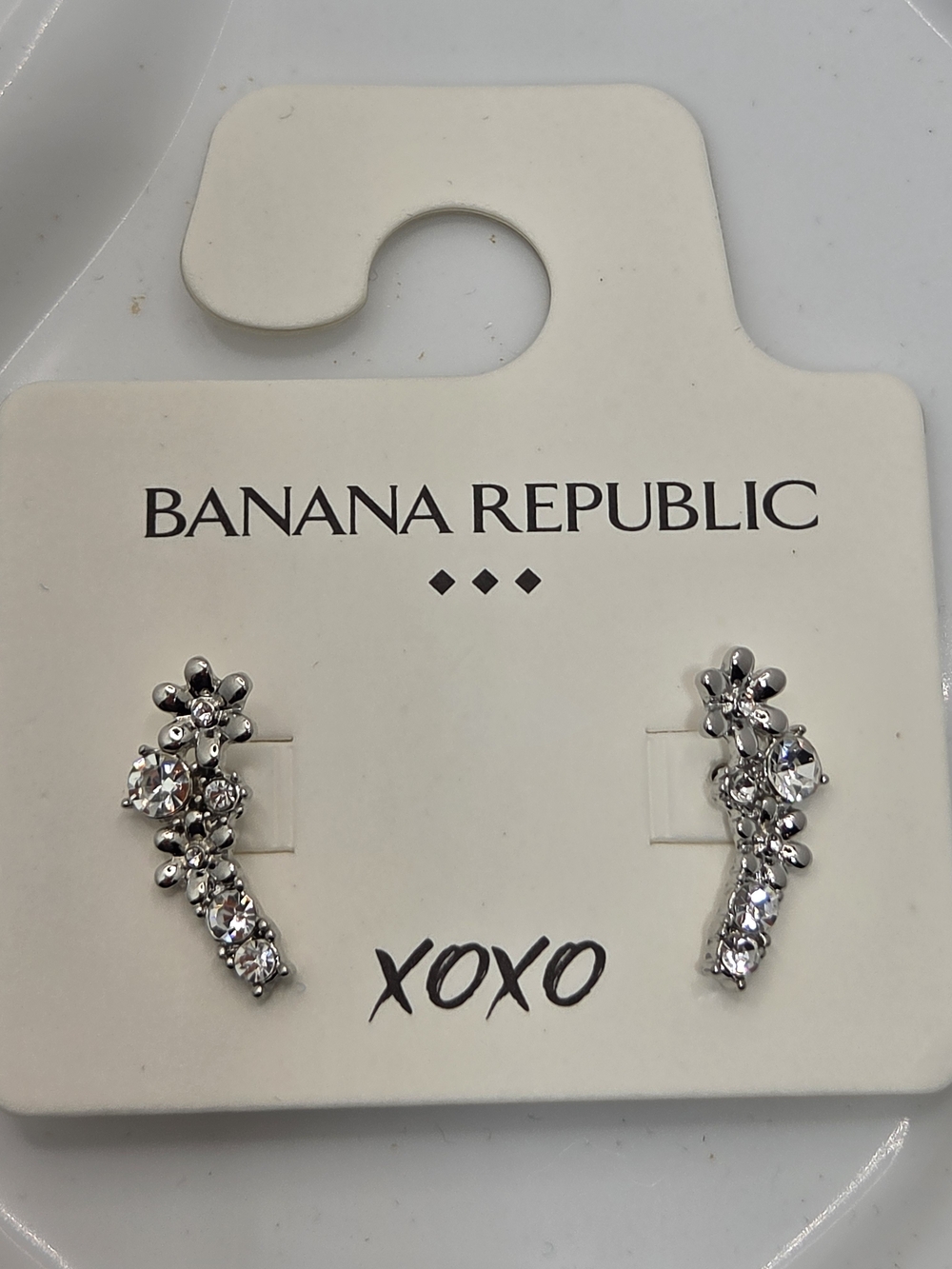 ✨ NWT Banana Republic Crystal Floral Ear Climbers 🌸 Silver Rhinestone Crawlers